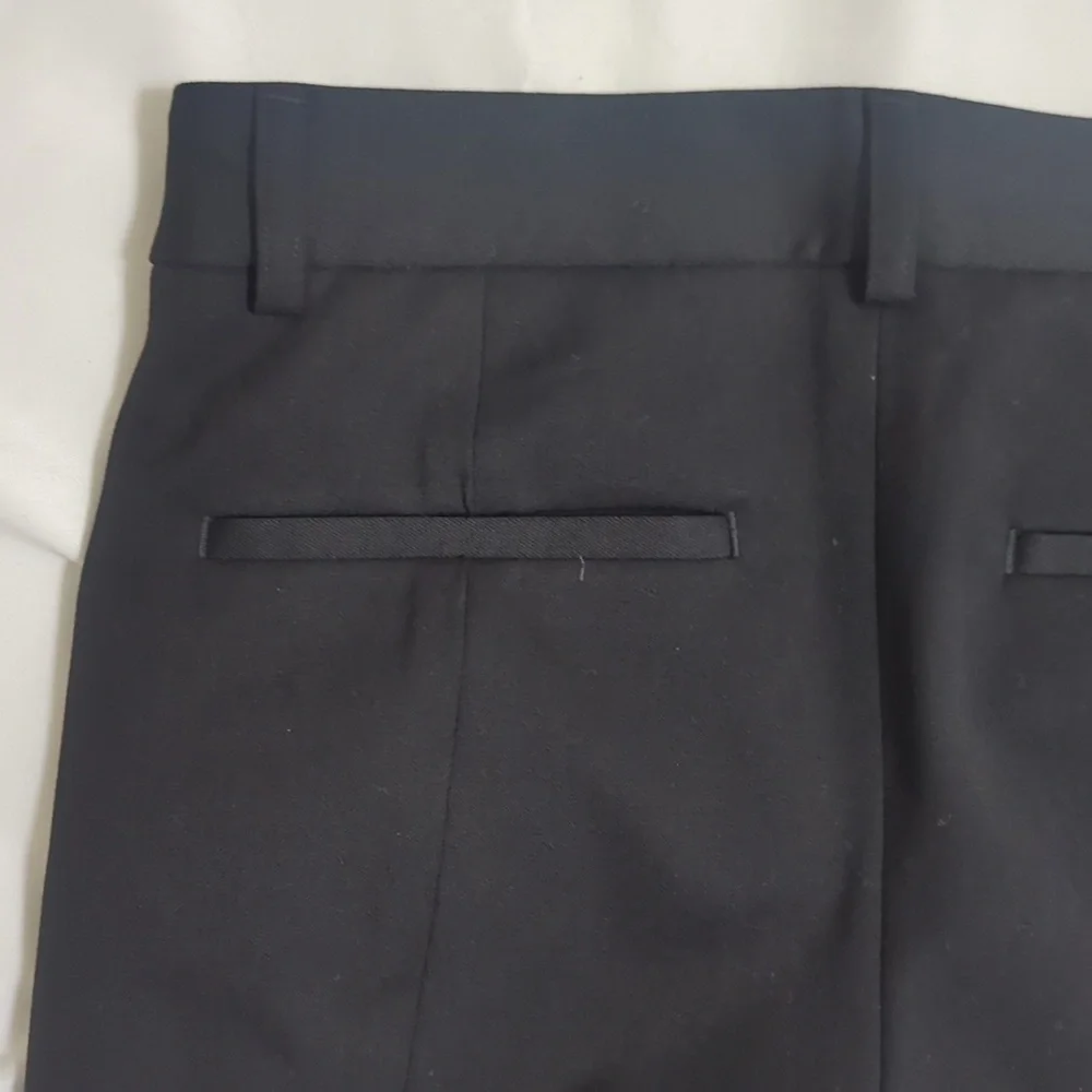 Express Columnist Mid Rise Ankle, Color Black Size 4S